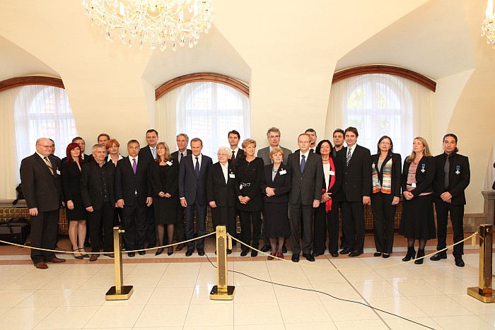 Representives of the the Platform of European Memory and Conscience (photograph: www.vlada.cz) Representives of the the Platform of European Memory and Conscience (photograph: www.vlada.cz)