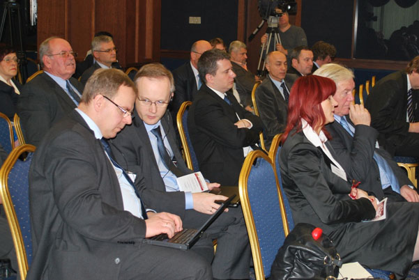 from the left: Dr Krzysztof Persak and Dr Łukasz Kamiński from the left: Dr Krzysztof Persak and Dr Łukasz Kamiński