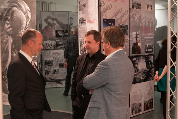 From left to right: Konrad Otto Hennig - Deputy Mayor and Dr. Sascha Haldensleben Möbius - historian, director of the Museum of the Division of Germany in Marienborn