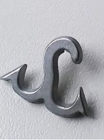 The „ Fighting Solidarity” pin  issued on the 35th anniversary of its formation