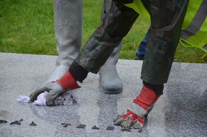 Erection of a monument to Pál Teleki
