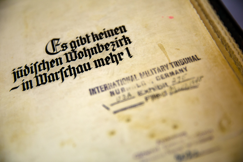 Press conference devoted to loaning the Stroop Report to the Warsaw Ghetto Museum