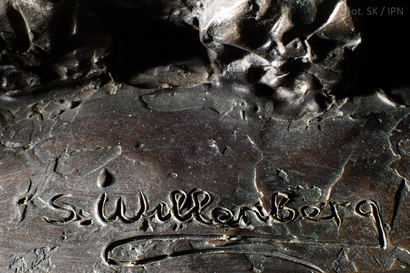WILLENBERG'S SIGNATURE IN BRONZE