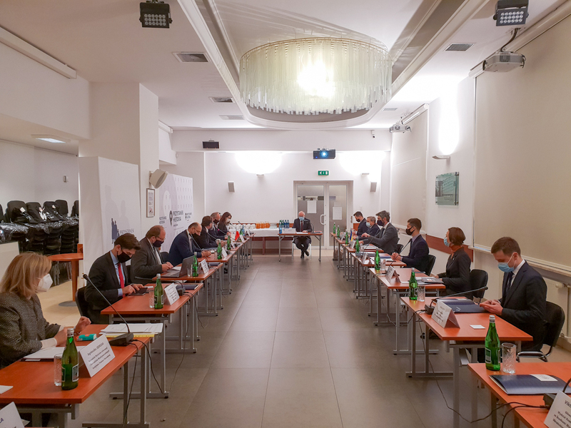 The meeting between the leadership of the IPN and its Ukrainian equivalent The meeting between the leadership of the IPN and its Ukrainian equivalent