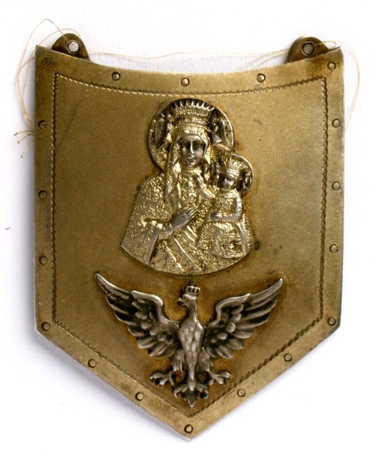 The gorget belonging to Franciszek Majewski "Słony". Photo: IPN
