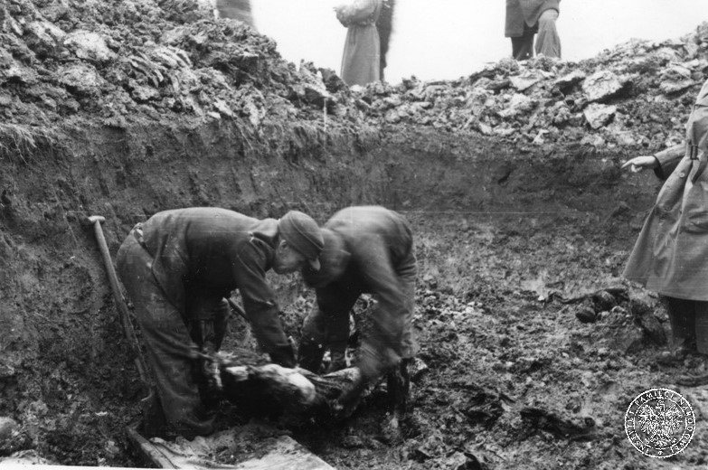 1946 exhumation of the remains of the patients of the Kobierzyn hospital for mentally ill