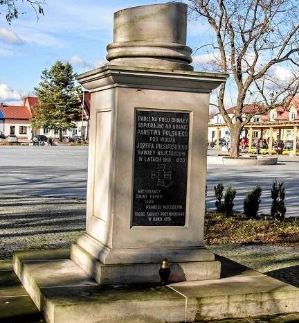 A monument in Raków blown up by the Army of Free Europe, then renovated