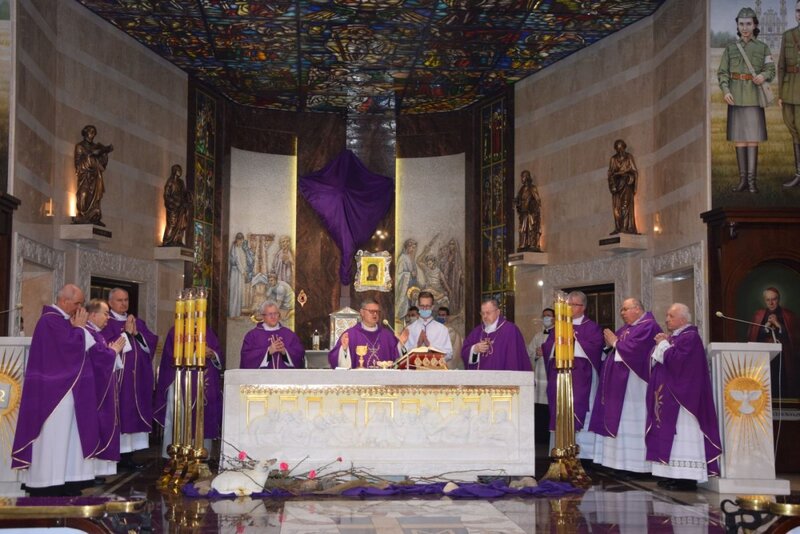 Toruń commemoration of 26 poles who died for helping Jews