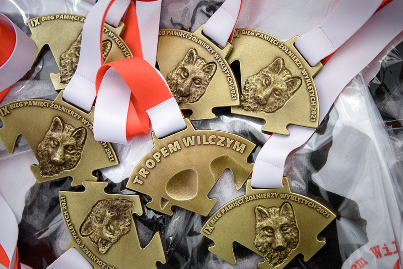 Wolf's Trail Run medals. Photo: Sławek Kasper (IPN)