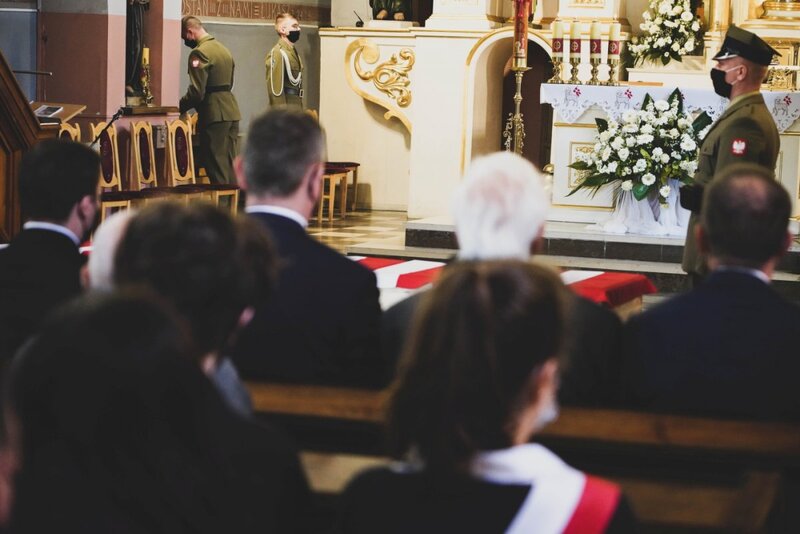 The funeral of 8 soldiers of the Polish Army who died in the defense of Fort III in Pomiechówek in 1939 - Pomiechowo, 20 May 2021