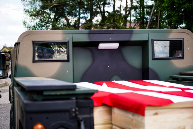 The funeral of 8 soldiers of the Polish Army who died in the defense of Fort III in Pomiechówek in 1939 - Pomiechowo, 20 May 2021