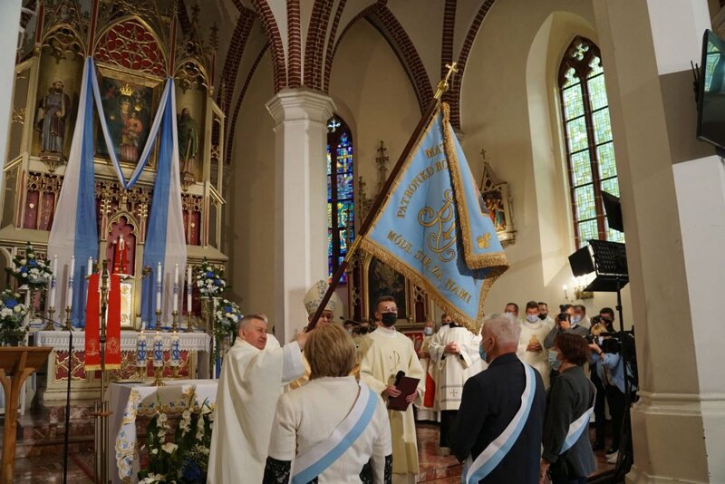 The erection ceremony for the Sanctuary of Our Lady of Klewa, Patroness of Borderland Families, in Skwierzyna (Lubuskie region), 22 May 2021, Photo: Jakub Wojewoda (IPN) The erection ceremony for the Sanctuary of Our Lady of Klewa, Patroness of Borderland Families, in Skwierzyna (Lubuskie region), 22 May 2021, Photo: Jakub Wojewoda (IPN)