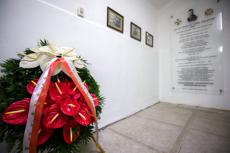The unveiling of a plaque commemorating General August Emil Fieldorf "Nil"
