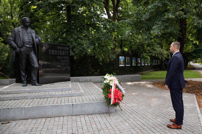 The President of the IPN, Karol Nawrocki, Ph.D. is commemorating the 82nd anniversary of the death of Wojciech Korfanty, Warszaw 17 August 2021. Photo: Mikołaj Bujak (IPN)