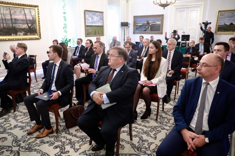 A discussion on "Poland and Ukraine in the 1930s and 1940s – 25 years of archival and historical cooperation" at the Belweder Palace; 14 Warsaw September 2021