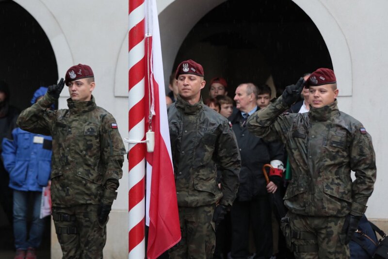 Celebrations in Cracow. Photo: Mikołaj Bujak (IPN)