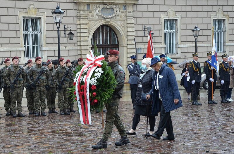 Celebrations in Cracow. Photo: Mikołaj Bujak (IPN)