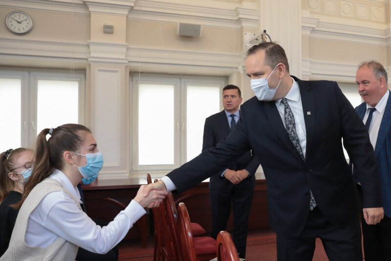 A meeting of the President of the IPN Karol Nawrocki, Ph.D. with young people, representatives of the Subcarpathian Voivode Veterans Council and representatives of the col. Łukasz Ciepliński Historical Club. Photo: Mikołaj Bujak IPN