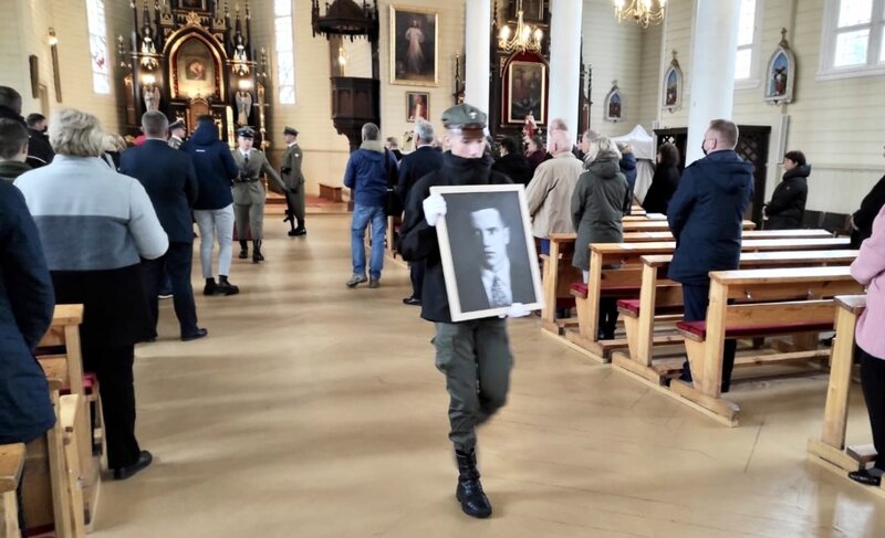 The funeral of 2nd Lt. Apoloniusz Duszkiewicz alias “Polza”