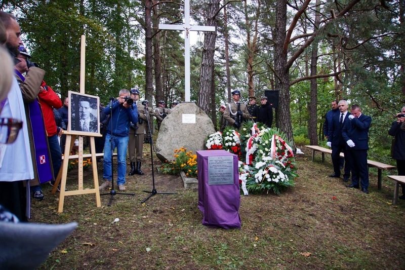The funeral of 2nd Lt. Apoloniusz Duszkiewicz alias “Polza”