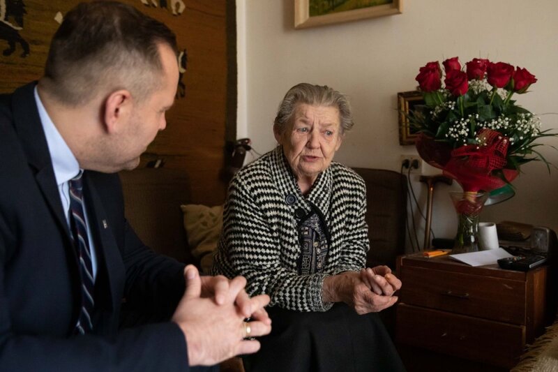 Karol Nawrocki meeting Henryk Wieliczko's niece