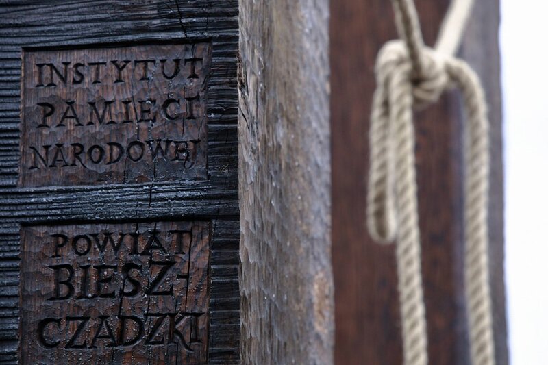 The unveiling of a monument dedicated to the People of Freedom and Solidarity from the Bieszczady Mountains; Photo: Sławek Kasper