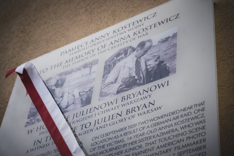 The official unveiling of a plaque commemorating Anna Kostewicz and Julien Bryan, Warsaw 30 September 2021