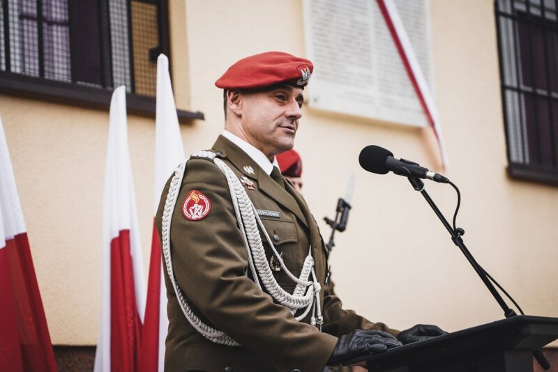 The official unveiling of a plaque commemorating Anna Kostewicz and Julien Bryan, Warsaw 30 September 2021