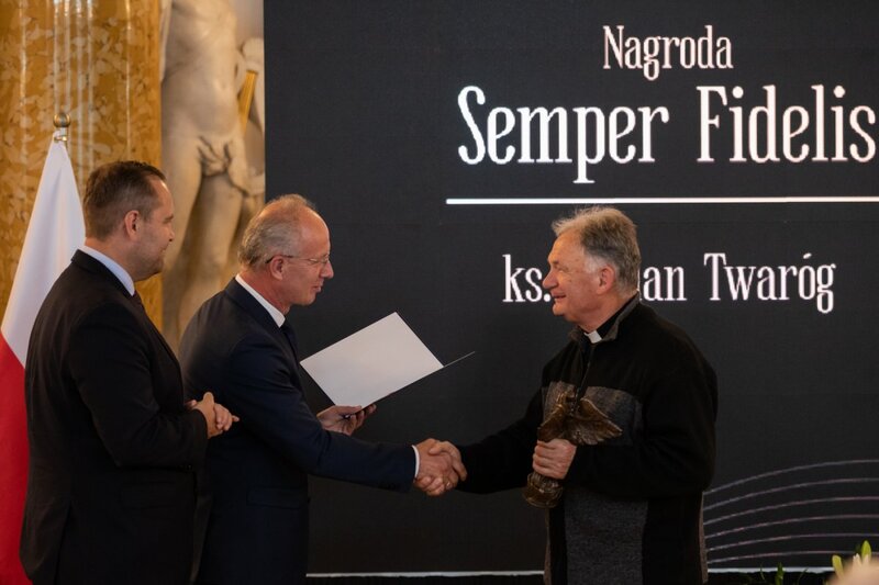The ceremony of awarding the "Semper Fidelis" Prize. Photo: Mikołaj Bujak (IPN)
