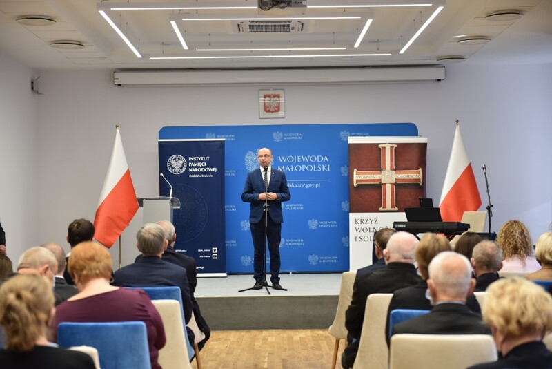 The ceremony of presenting Crosses of Freedom and Solidarity, Cracow, 22 October 2021; photo: Żaneta Wierzgacz