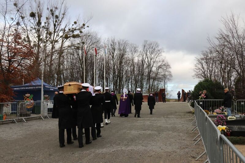 The funeral ceremonies of the late Captain Adam Rychel, the late Petty Officer 3rd Class Karol Martyński and the late Seaman Henryk Zając; 24 November 2021, Gdynia
