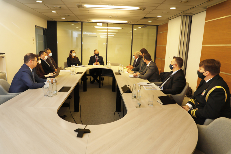 Representatives of the Defense POW/MIA Accounting Agency visited the IPN on 30 November 2021