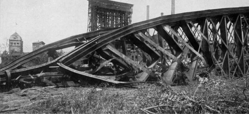 The insurgents blew up the bridge on the Oder in Cosel The insurgents blew up the bridge on the Oder in Cosel