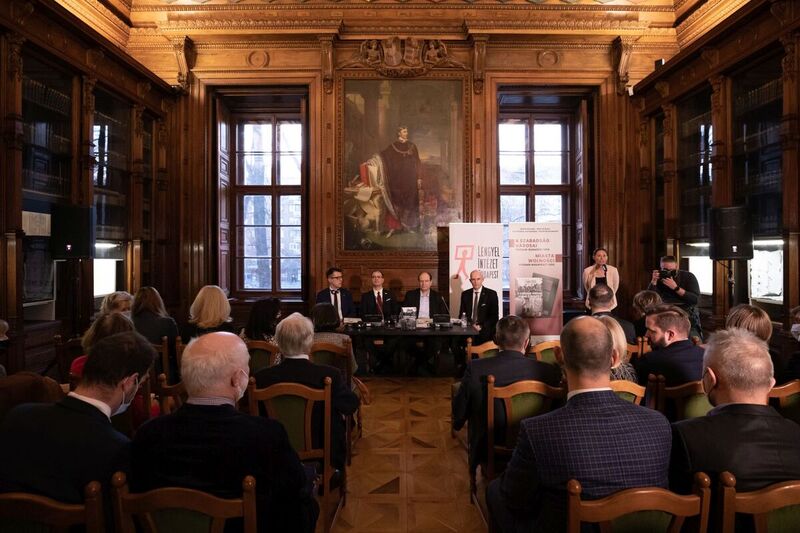 The promotion of the Hungarian language version of the publication “Cities of Freedom. Poznań – Budapest 1956” ; 22 February 2022, Budapest; Photo: M.Bujak IPN