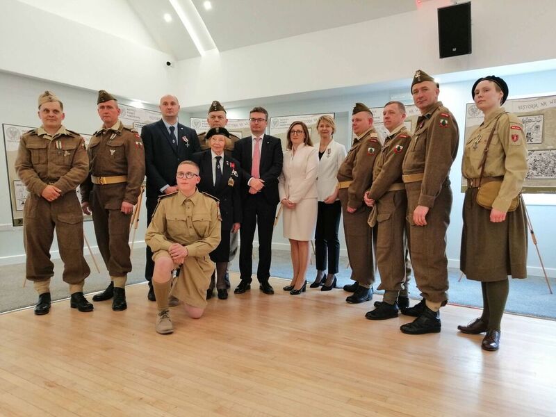 The opening of the IPN exhibition and workshops for students at the Polish Club in Nottingham – 23 April 2022