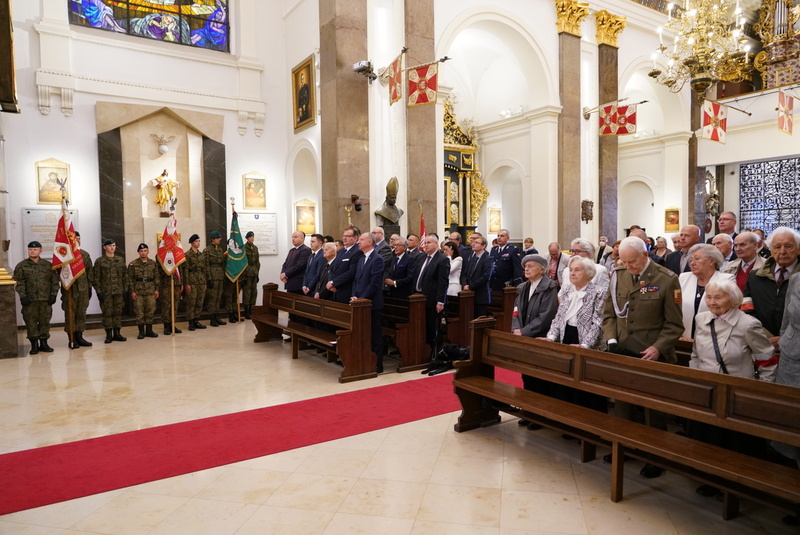 Representatives of state authorities, with Poland’s President Andrzej Duda, and PM Mateusz Morawiecki, paid homage to the victims of the Volhynian genocide in the anniversary commemoration in Warsaw.