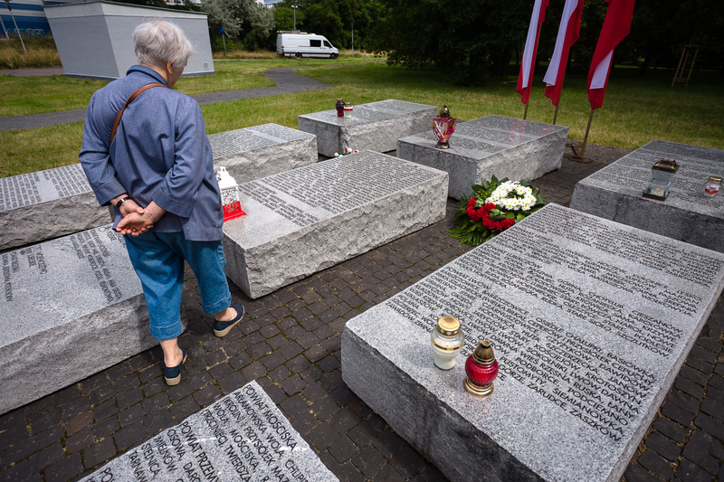 Representatives of state authorities, with Poland’s President Andrzej Duda, and PM Mateusz Morawiecki, paid homage to the victims of the Volhynian genocide in the anniversary commemoration in Warsaw.