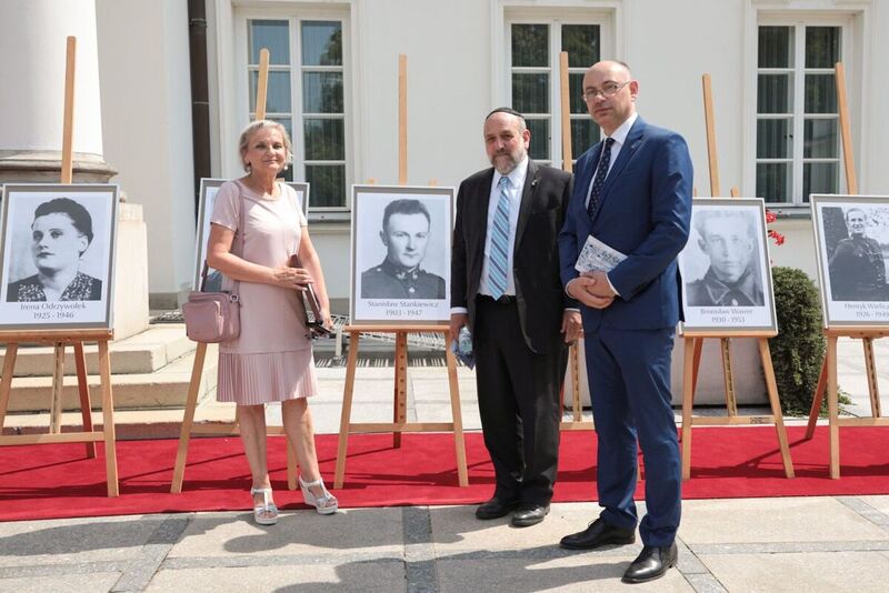 The ceremony of handing out identification notes to family members of 30 victims of totalitarian regimes - Warsaw, 22 June 2022