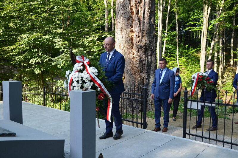 A commemoration of the local Jewish community at the former execution site in the Wolica Forest on the 80th anniversary of the beginning of the liquidation of the Dębica ghetto