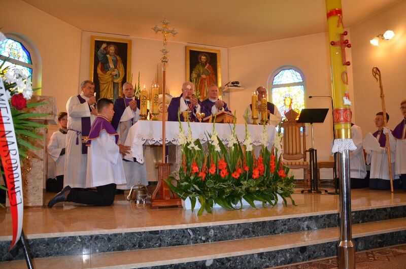 Funeral ceremonies of 14 soldiers of the Polish Army murdered in July 1946 by Ukrainian nationalists - Jawornik Ruski, 29 July 2022. Photo: Katarzyna Gajda-Bator, Institute of National Remembrance, Rzeszów Branch