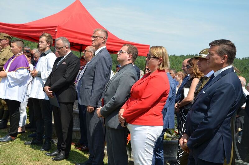 Funeral ceremonies of 14 soldiers of the Polish Army murdered in July 1946 by Ukrainian nationalists - Jawornik Ruski, 29 July 2022. Photo: Katarzyna Gajda-Bator, Institute of National Remembrance, Rzeszów Branch