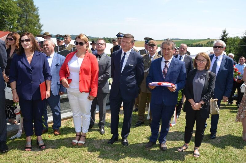 Funeral ceremonies of 14 soldiers of the Polish Army murdered in July 1946 by Ukrainian nationalists - Jawornik Ruski, 29 July 2022. Photo: Katarzyna Gajda-Bator, Institute of National Remembrance, Rzeszów Branch