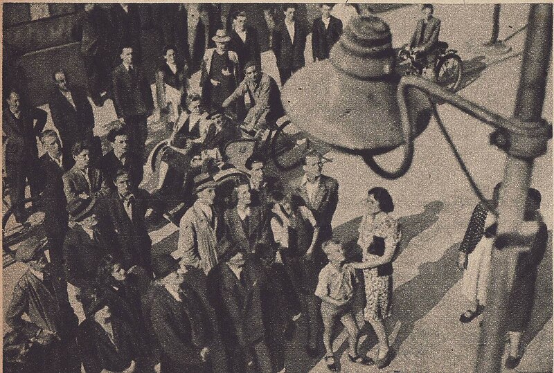 Commemorating the 78th anniversary of the Warsaw Uprising, the IPN organized screenings of “Zakazane Piosenki” ["Forbidden Songs”] - the first Polish film produced after WW2 which is set during the German occupation of Warsaw.