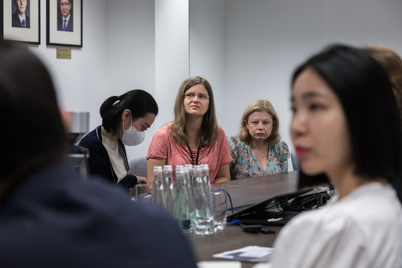 Representatives of the NKHR at the IPN. Photo: Sławek Kasper (IPN)
