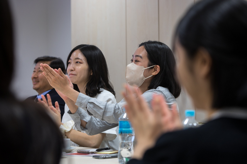 Representatives of the NKHR during the meeting with the IPN Deputy President Prof. Karol Polejowski. Photo: Sławek Kasper (IPN)