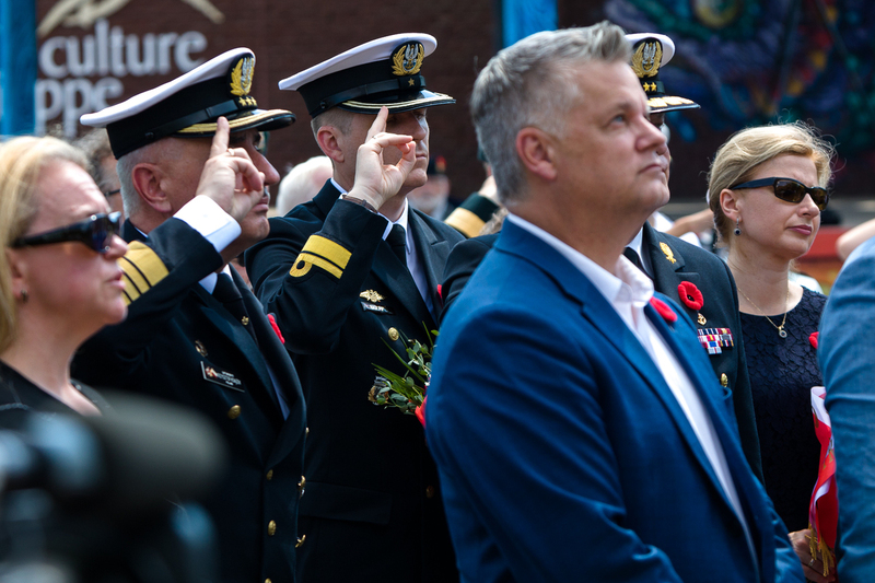 Paying tribute to Canadian soldiers and commemorating officers and sailors of ORP Ślązak