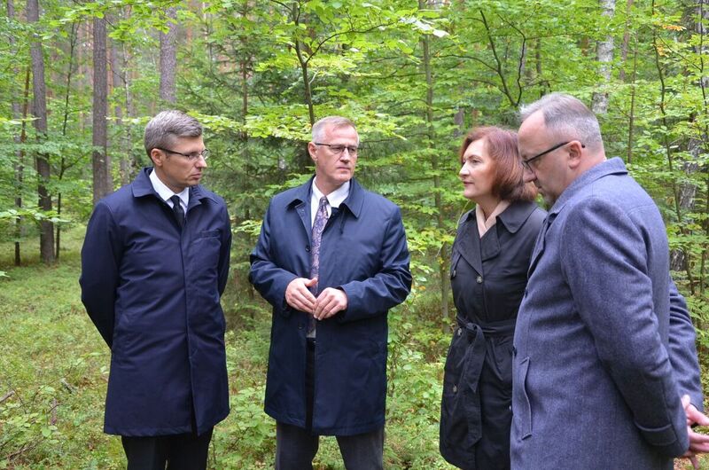 A joint press conference of the Polish Ministry of Justice and the IPN outlining plans of the search for the mass graves of Trzebuska victims, 19 September 2022