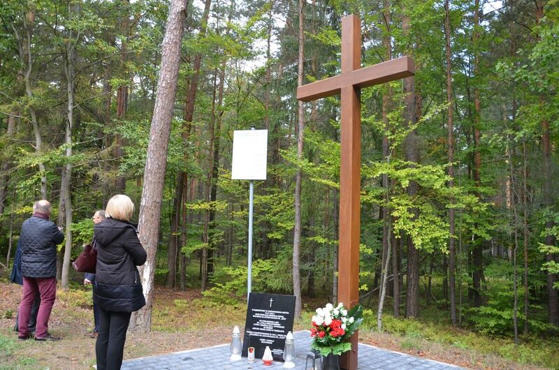 A joint press conference of the Polish Ministry of Justice and the IPN outlining plans of the search for the mass graves of Trzebuska victims, 19 September 2022