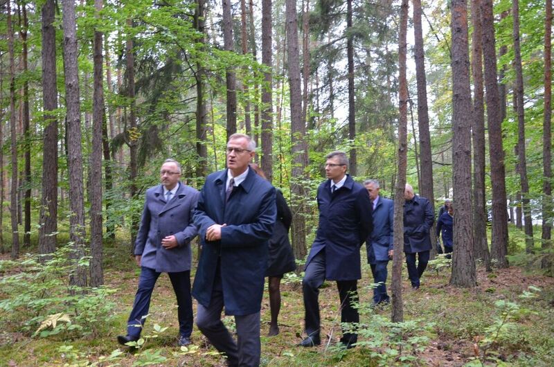 A joint press conference of the Polish Ministry of Justice and the IPN outlining plans of the search for the mass graves of Trzebuska victims, 19 September 2022