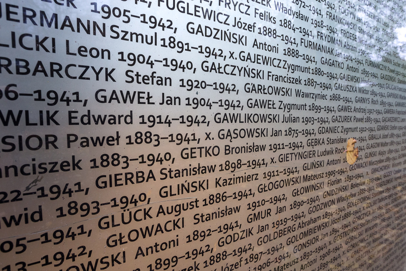 Perlacher Forst Cemetery - laying of flowers in the quarters covering the mass graves of Poles, victims of Dachau - October 15, 2022. photo Slawek Kasper (IPN)